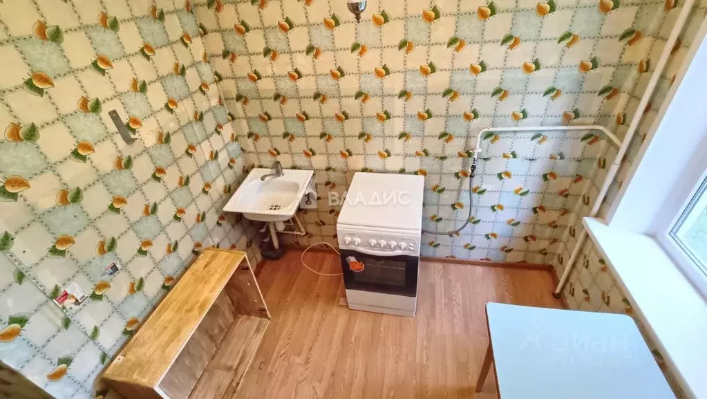 1-к кв. Брянская область, Брянск ул. Горбатова, 1 (29.5 м) - Фото 0