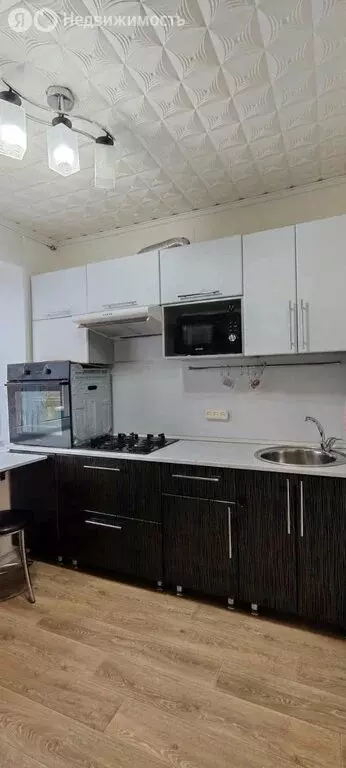 1-комнатная квартира: Балаково, улица Набережная Леонова, 1 (28.2 м) - Фото 1