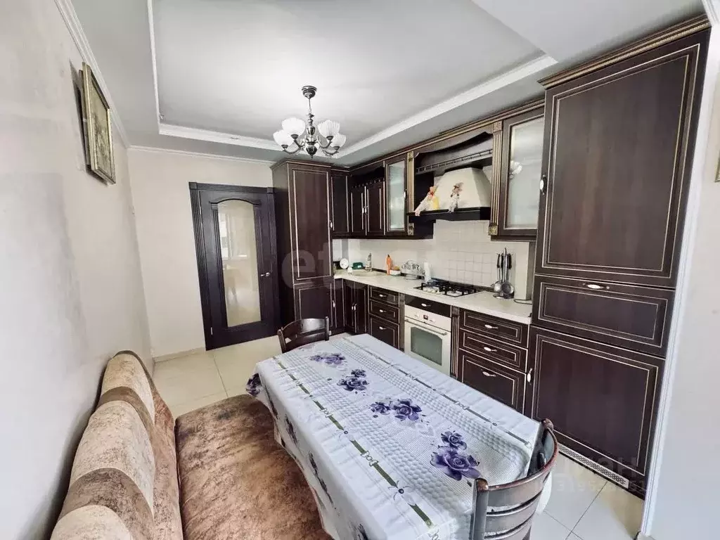 3-к кв. Крым, Симферополь ул. Луговая (80.0 м) - Фото 1