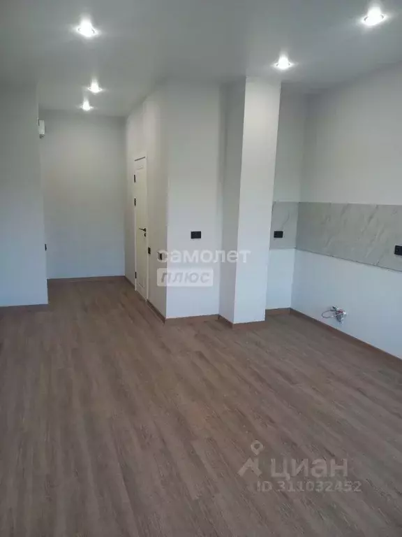 Студия Бурятия, Улан-Удэ 105-й мкр, 44 (27.0 м) - Фото 1