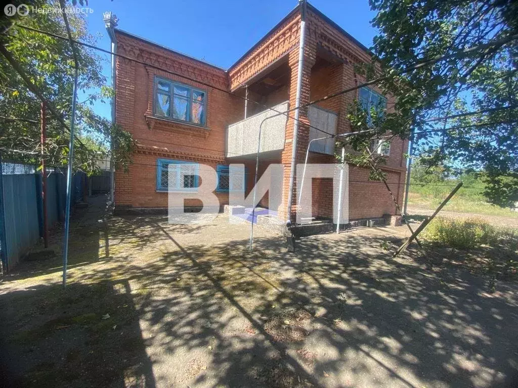 Дом в Курганинск, улица Свердлова (191 м) - Фото 0