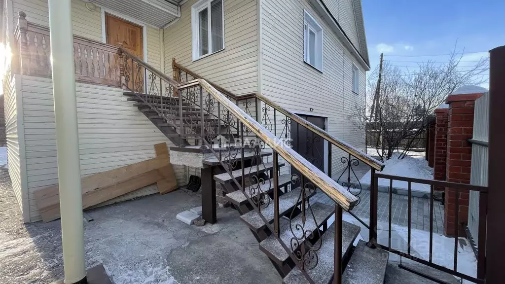 Дом в Бурятия, Улан-Удэ ул. Денисова, 20 (166 м) - Фото 1