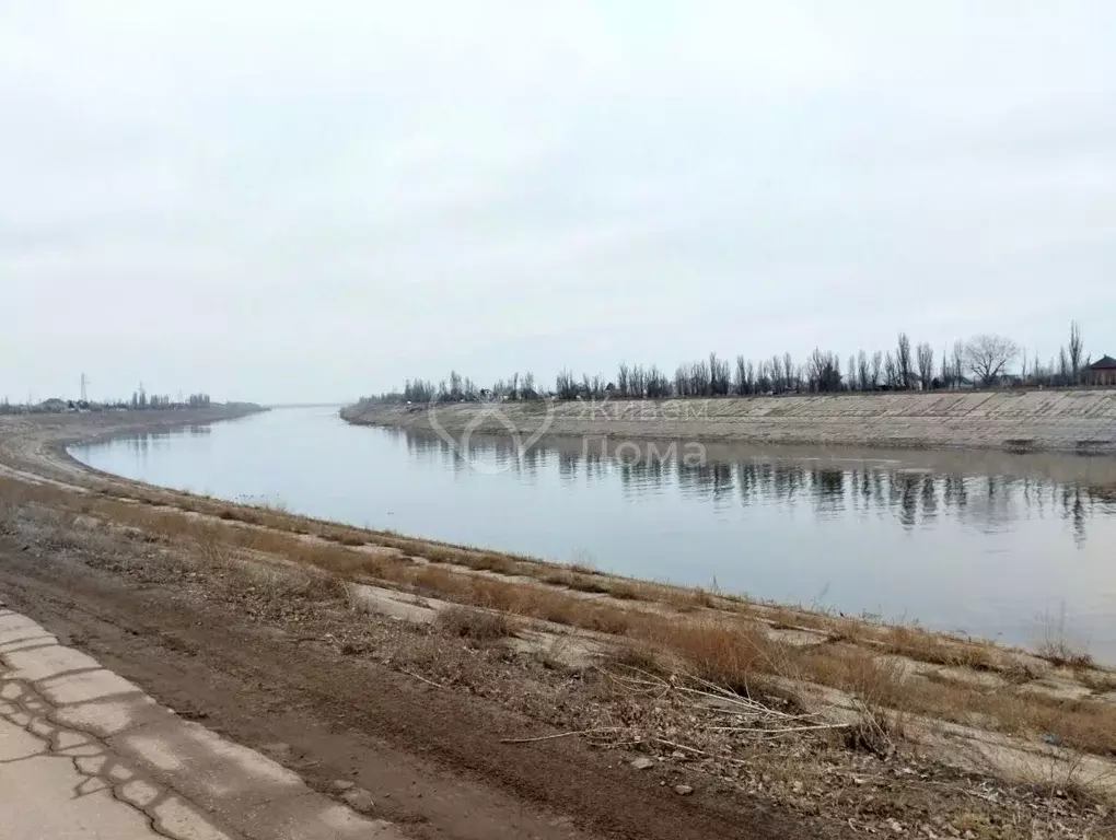 Участок в Волгоградская область, Волжский Вишневый сад СНТ, ул. ... - Фото 0