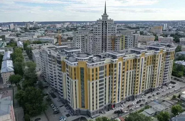 4-к кв. Алтайский край, Барнаул ул. 1905 года, 25 (80.8 м) - Фото 0