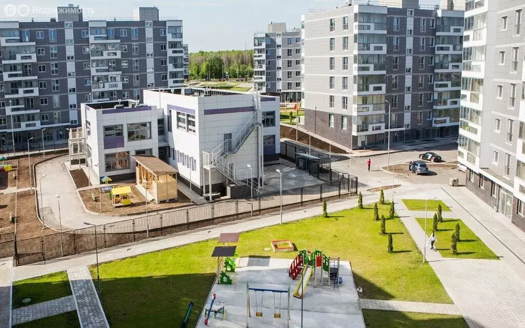 3-комнатная квартира: Ромашково, Рублёвский проезд, 40к6 (99.3 м) - Фото 0
