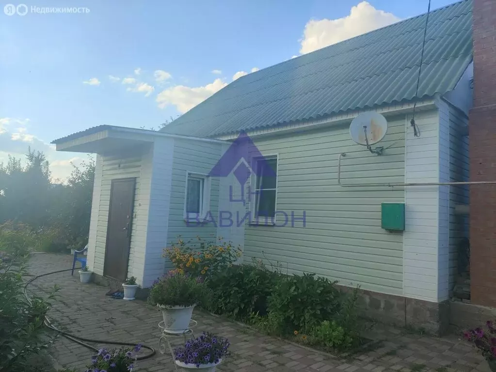Дом в Цимлянск, Краснознамённая улица, 147 (90 м) - Фото 1
