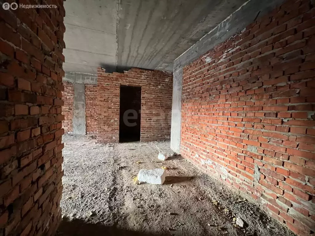 2-комнатная квартира: Владикавказ, улица Куйбышева, 77В (72 м) - Фото 2