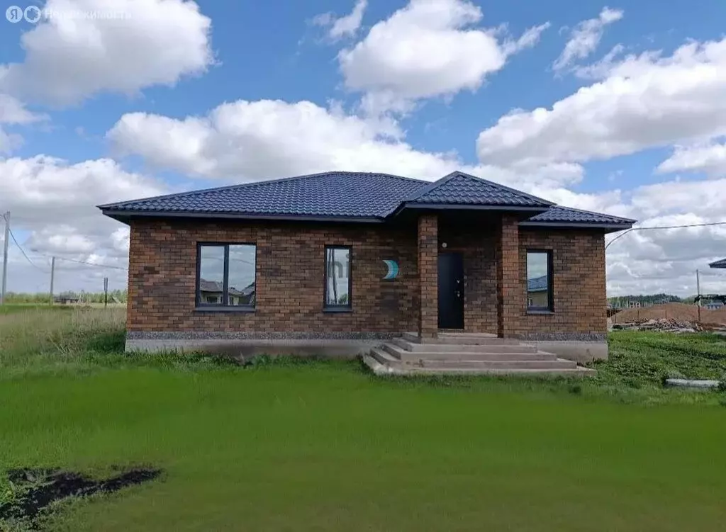 Дом в село Нижегородка, Вишнёвая улица, 13 (110 м) - Фото 1