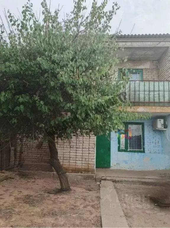 3-к кв. Калмыкия, Октябрьский район, пос. Иджил  (66.8 м) - Фото 0