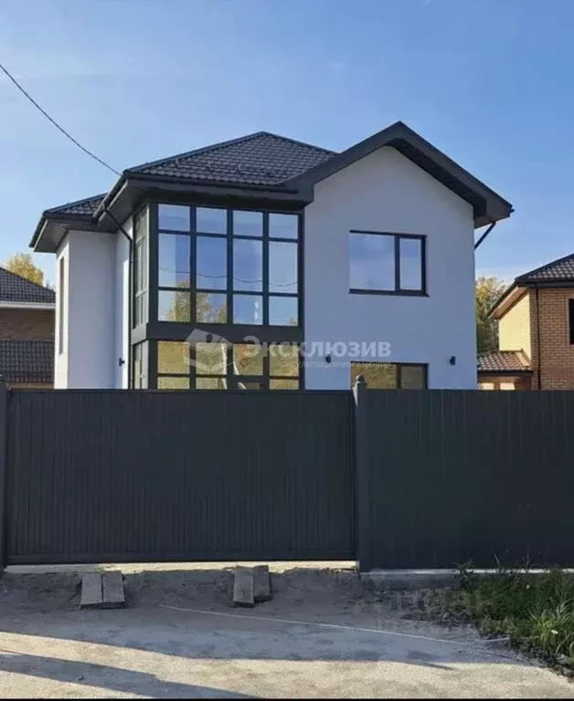 Дом в Тюменская область, Тюменский муниципальный округ, пос. ... - Фото 1