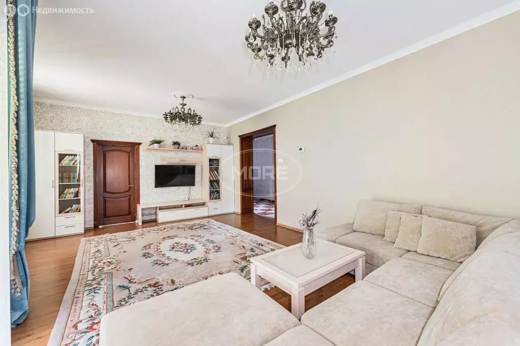 Дом в Гурьевск, улица Павла Кожина (257.6 м) - Фото 1