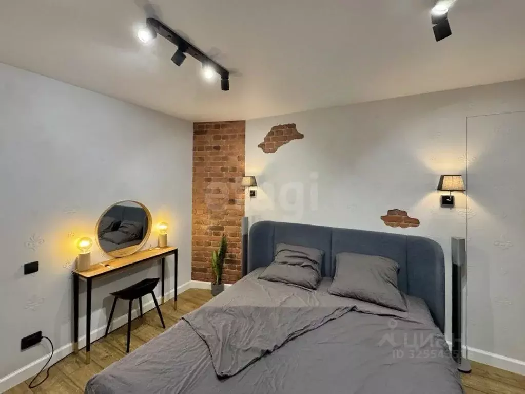 3-к кв. Вологодская область, Череповец Ленинградская ул., 8 (83.2 м) - Фото 1