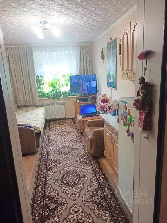 Комната Нижегородская область, Нижний Новгород ул. 40 лет Октября, 1А ... - Фото 1
