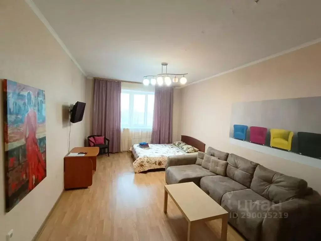 1-к кв. Тюменская область, Тюмень ул. Малыгина, 2 (52.0 м) - Фото 1