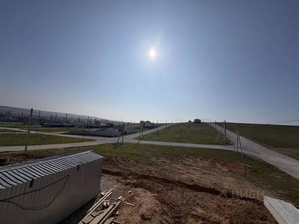 Участок в Севастополь с. Осипенко, ул. Ветеранов (4.0 сот.) - Фото 1