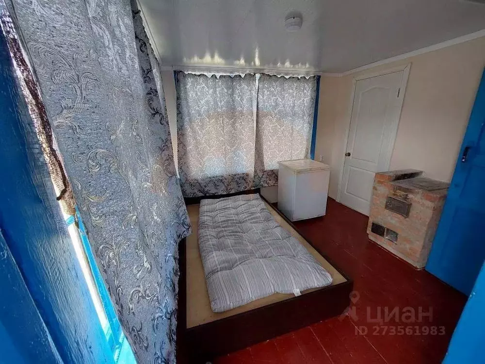 Дом в Крым, Сакский район, Ореховское с/пос, с. Михайловка  (30 м) - Фото 1