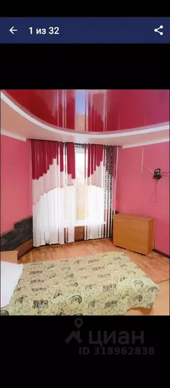 Дом в Краснодарский край, Новороссийск ул. Грибоедова, 130 (350 м) - Фото 0