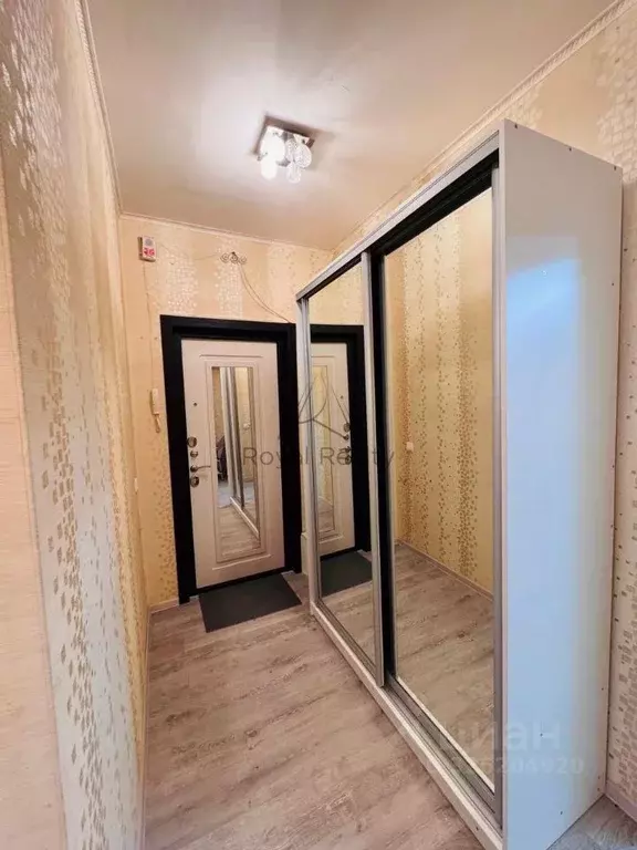 1-к кв. Ленинградская область, Кировск Набережная ул., 17 (35.0 м) - Фото 2