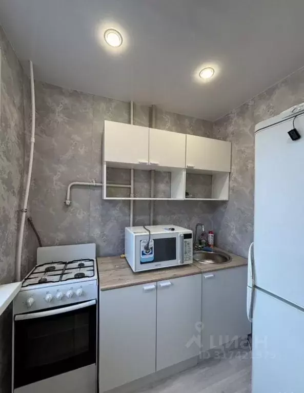 1-к кв. Нижегородская область, Дзержинск ул. Терешковой, 30А (30.1 м) - Фото 0