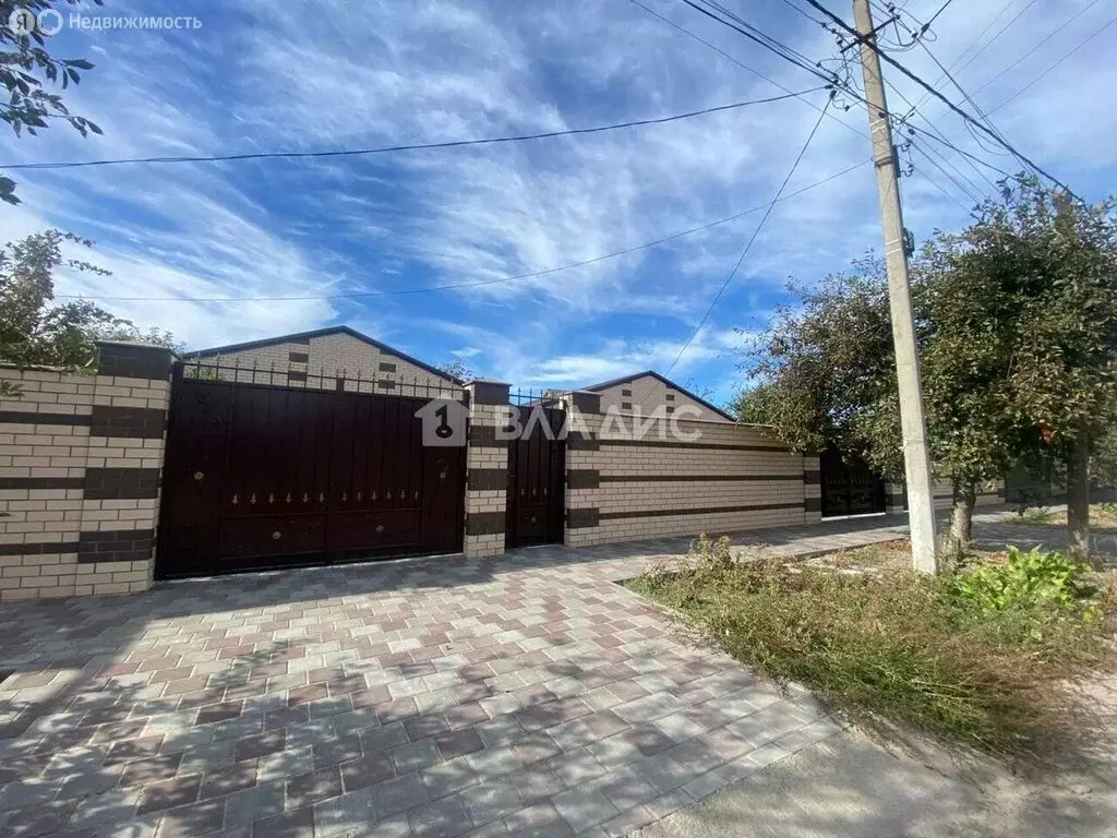 Дом в Ейск, улица Сазонова (122 м) - Фото 1