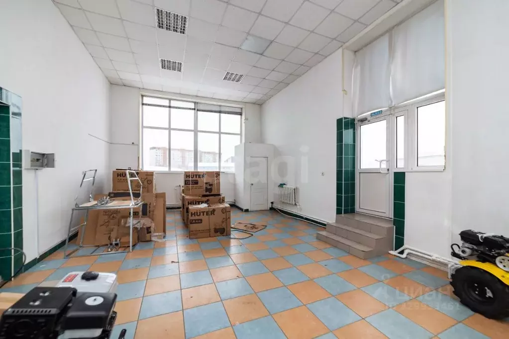 Помещение свободного назначения в Курганская область, Курган ул. ... - Фото 1