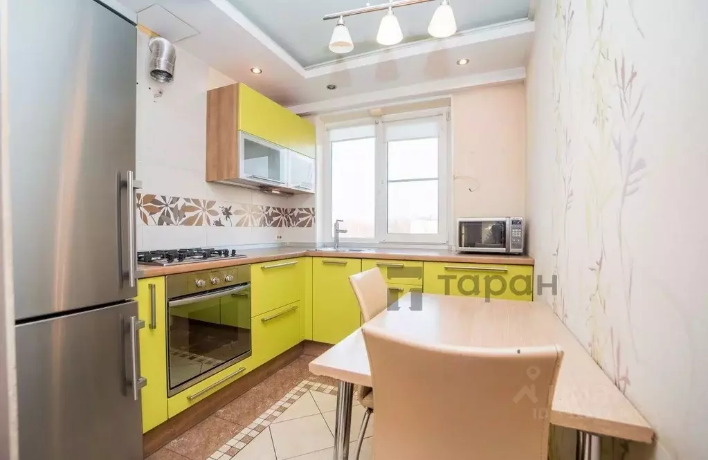3-к кв. Челябинская область, Челябинск ул. Нахимова, 9 (62.8 м) - Фото 1