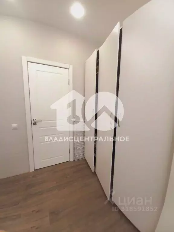 Студия Новосибирская область, Новосибирск Тайгинская ул., 39 (24.0 м) - Фото 0