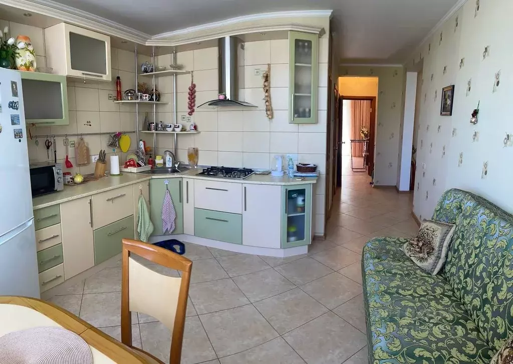 3-к кв. Крым, Феодосия бул. Адмиральский, 7А (104.2 м) - Фото 1