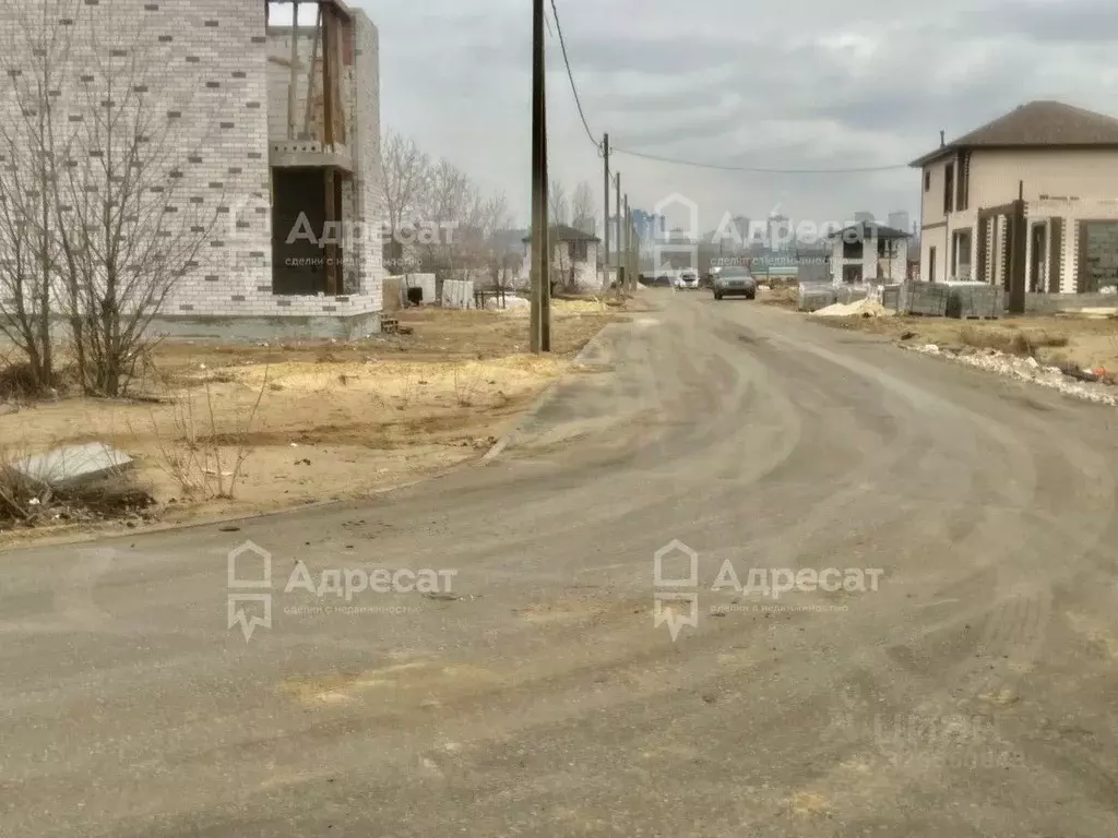 Участок в Волгоградская область, Среднеахтубинский район, ... - Фото 2