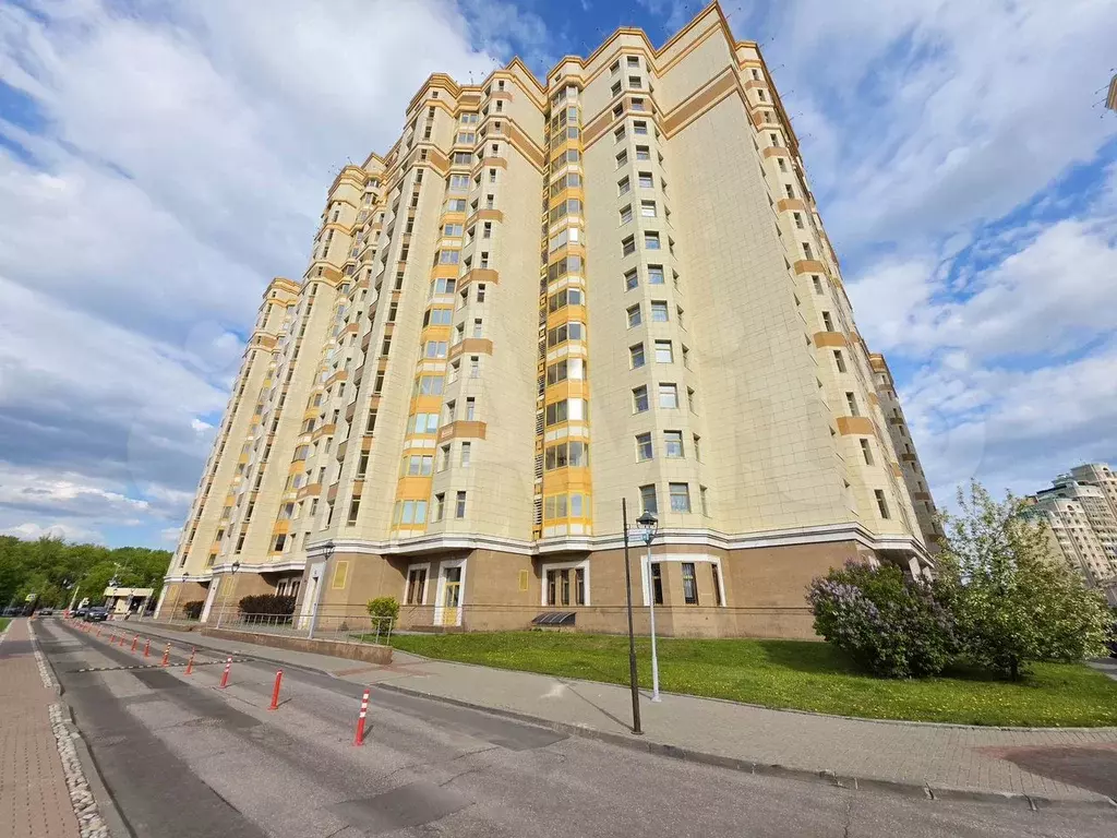 2-к. квартира, 90 м, 13/22 эт. - Фото 0
