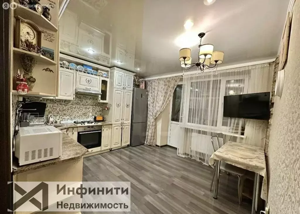 3-комнатная квартира: Ставрополь, улица Серова, 466Г (74.2 м) - Фото 1