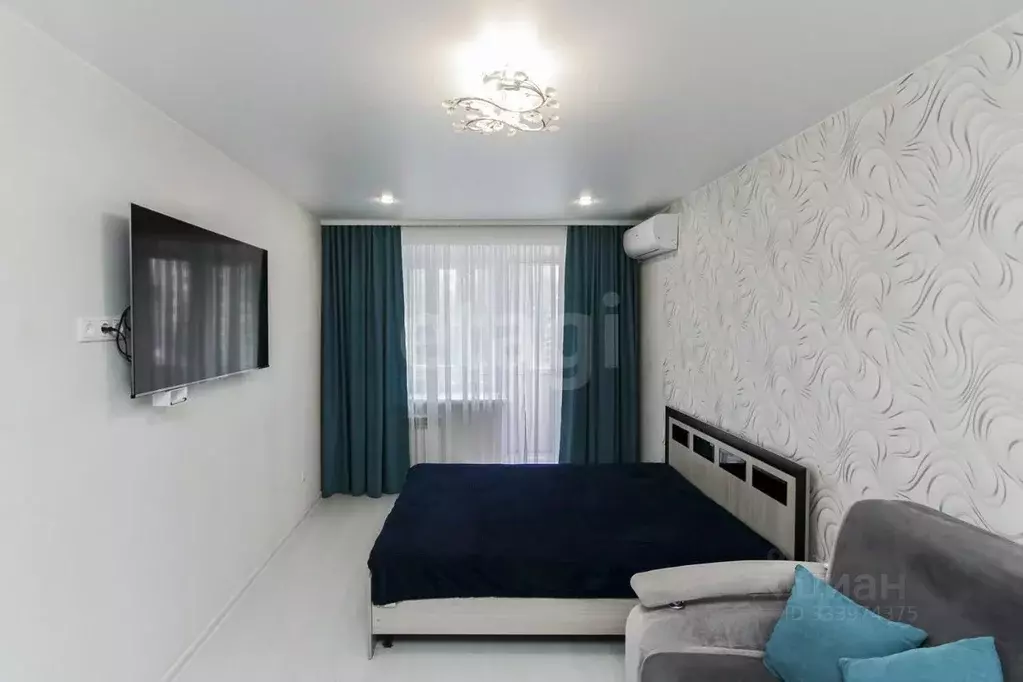 1-к кв. Тюменская область, Тюмень ул. Мельникайте, 48 (30.0 м) - Фото 1