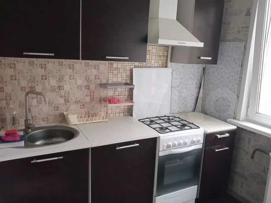2-к. квартира, 46 м, 3/6 эт. - Фото 0