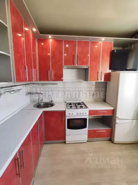 2-к кв. Смоленская область, Смоленск ул. Попова, 128 (56.9 м) - Фото 0