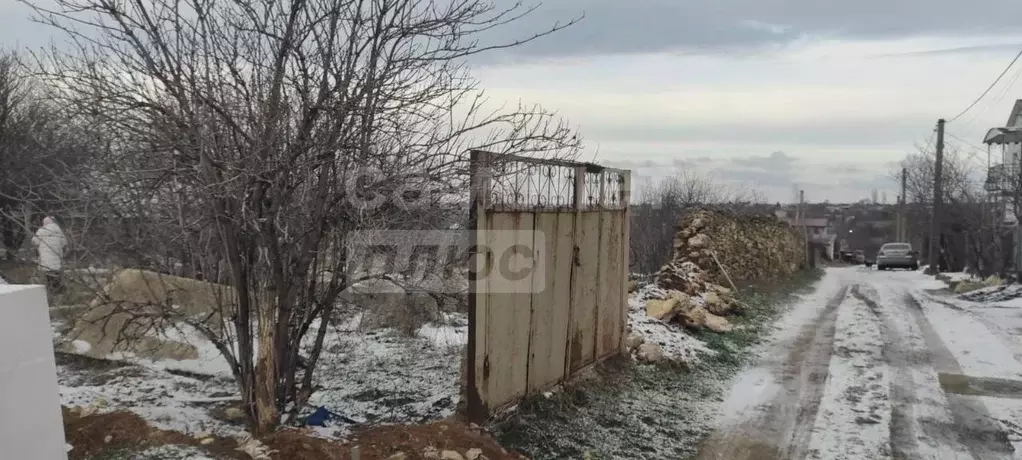 Участок в Крым, Симферопольский район, Трудовское с/пос, ... - Фото 2