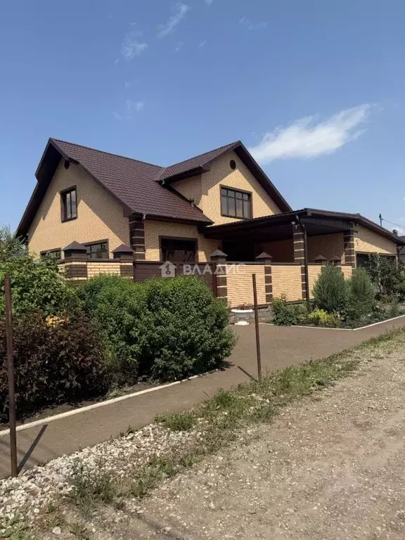 Дом в Башкортостан, Стерлитамак ул. Ивана Лозбеня, 17 (205 м) - Фото 1