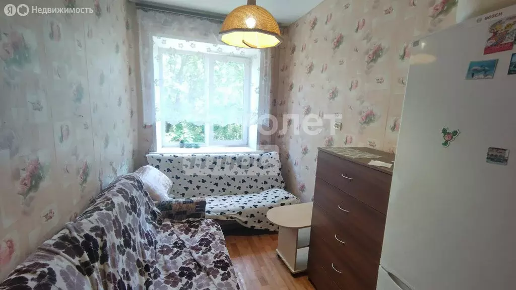 1к в 12-комнатной квартире (9 м) - Фото 1