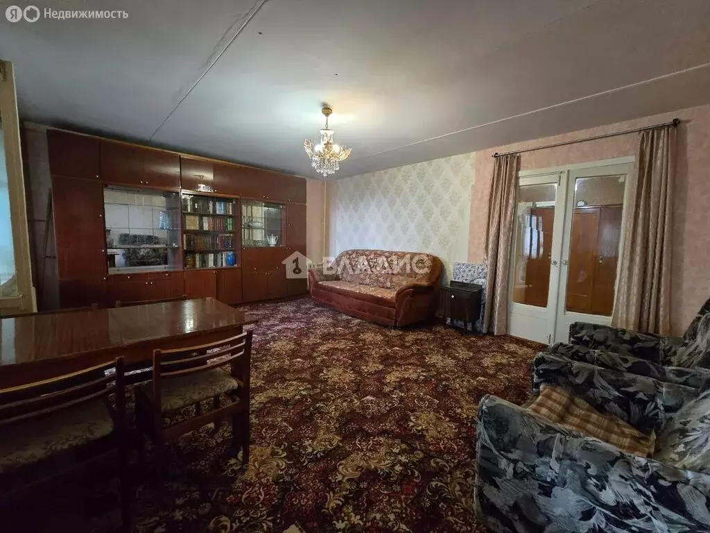 3-комнатная квартира: Уфа, проспект Октября, 178 (89.5 м) - Фото 0
