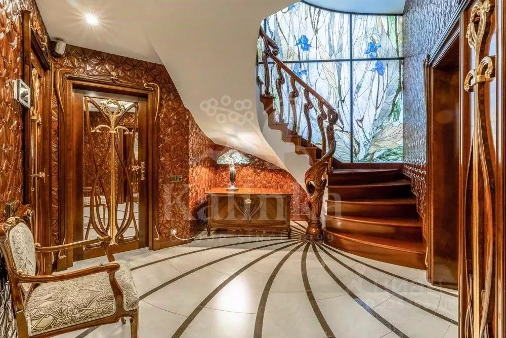 Таунхаус в Москва Большой Овчинниковский пер., 22С1 (154 м) - Фото 1