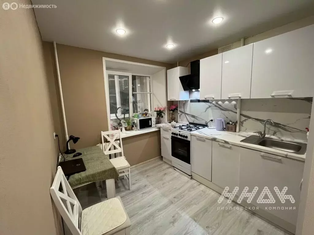 1-комнатная квартира: Нижний Новгород, Ковровская улица, 49 (35.1 м) - Фото 1