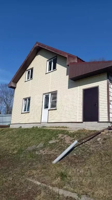 Дом в Ленинградская область, Шлиссельбург Кировский район, ул. ... - Фото 1