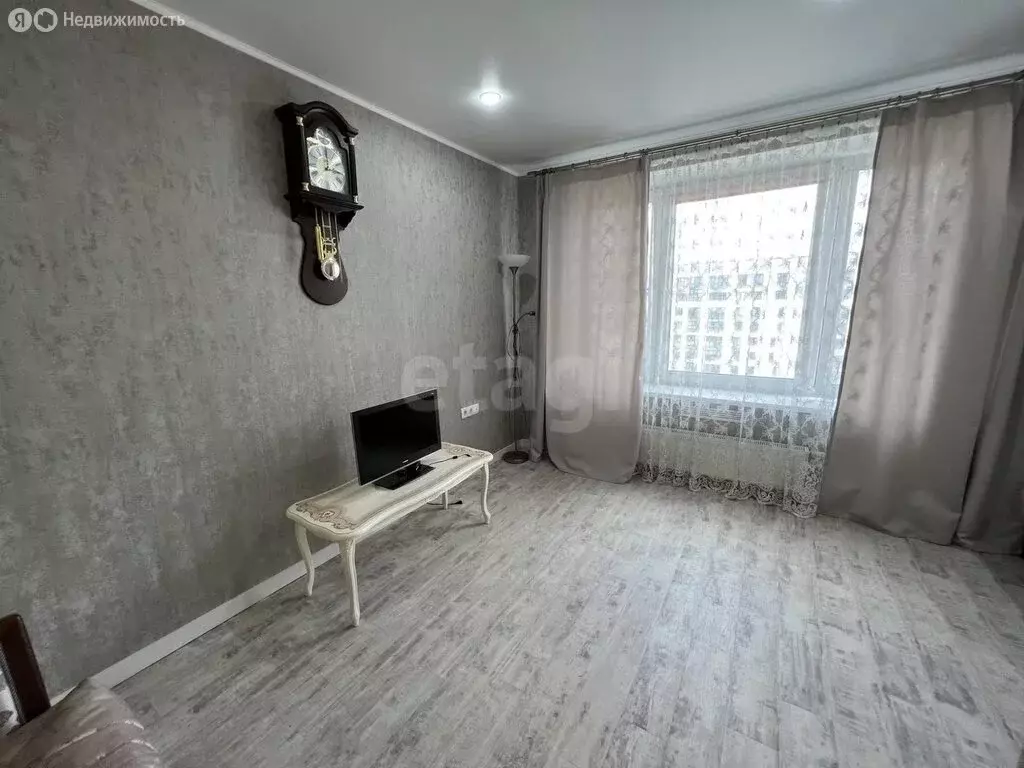 Квартира-студия: Тюмень, улица Николая Ростовцева, 24 (27.5 м) - Фото 1