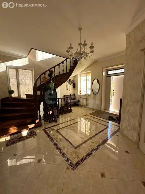 Дом в посёлок городского типа Семендер, Махачкалинская улица (230 м) - Фото 2