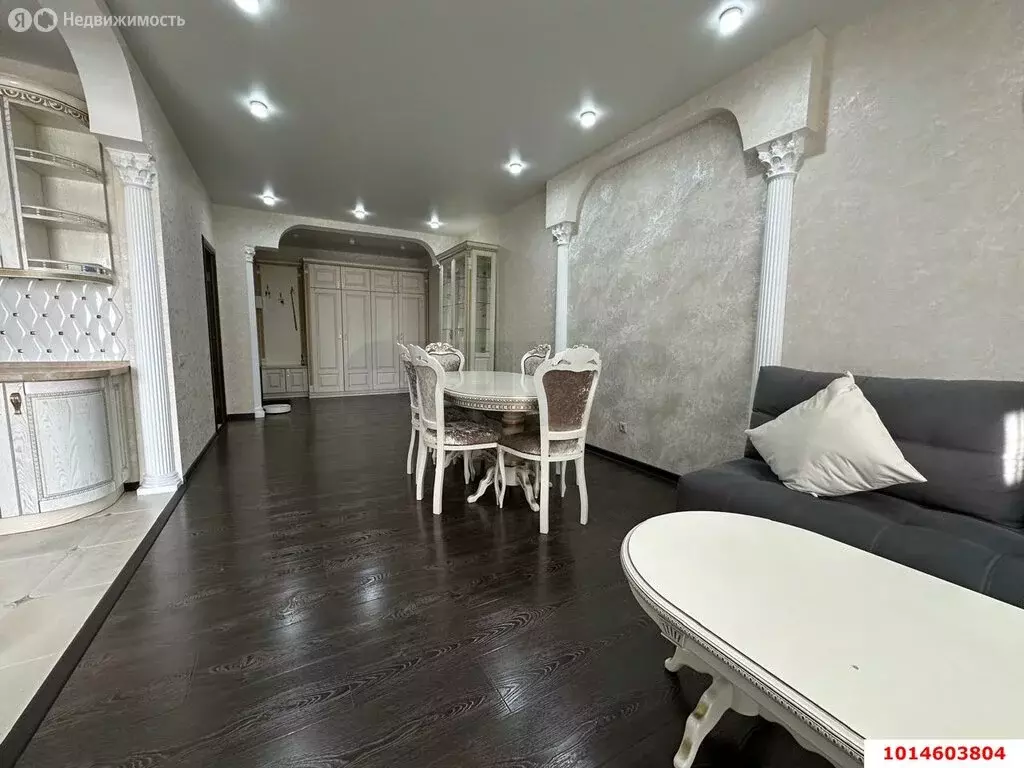 1-комнатная квартира: Краснодар, Минская улица, 59 (61.2 м) - Фото 0