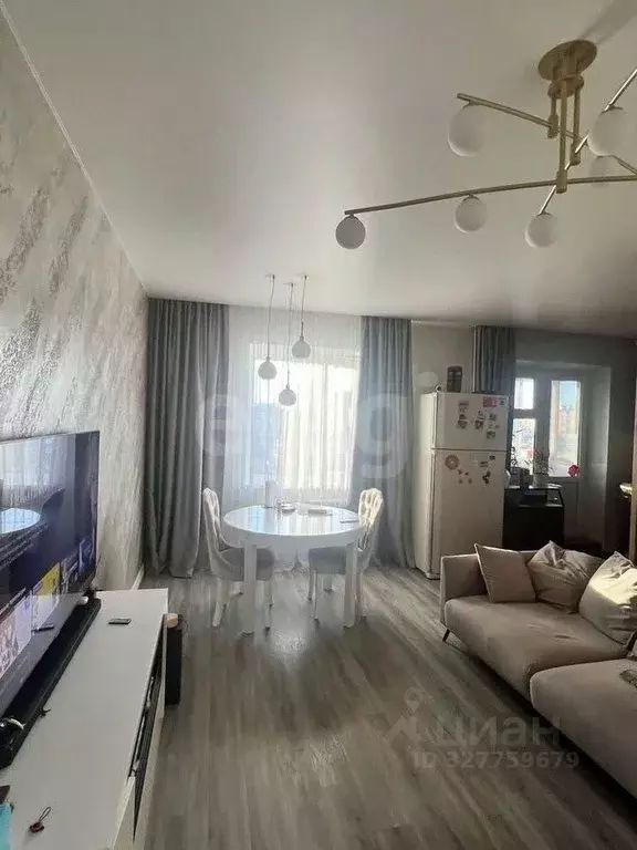 3-к кв. Ямало-Ненецкий АО, Новый Уренгой Юбилейный мкр, 2/3 (86.7 м) - Фото 1