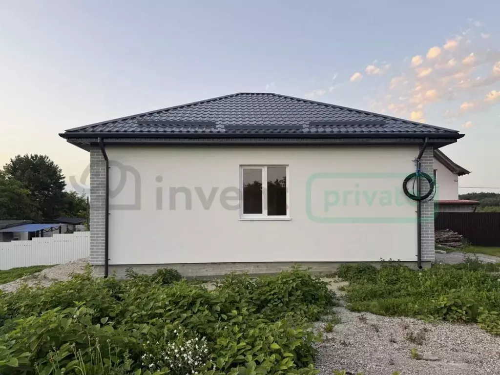 Дом в Калининградская область, Калининград Сызранская ул. (65 м) - Фото 1