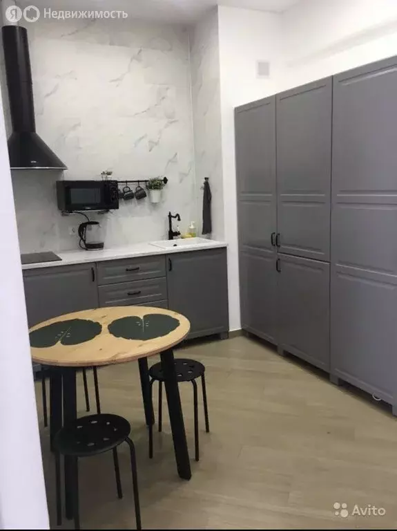 1-комнатная квартира: Алушта, улица Горького, 19А (34 м) - Фото 0