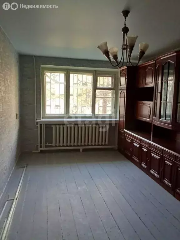1-комнатная квартира: Волгоград, улица Таращанцев, 63 (33 м) - Фото 0