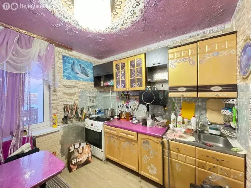 3-комнатная квартира: Новый Уренгой, район Северная Жилая Часть, ... - Фото 2