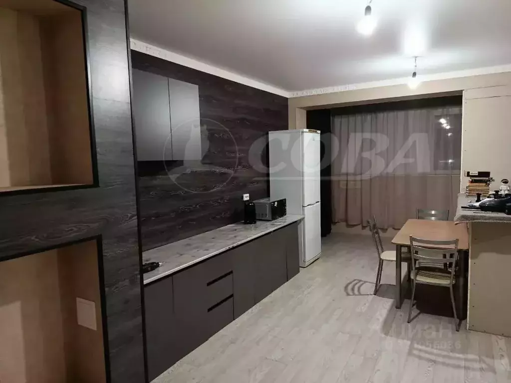 2-к кв. Тюменская область, Тюмень бул. Бориса Щербины, 22 (90.0 м) - Фото 1